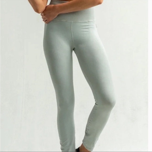 Free People Good Karma Leggings - NWT - Picture 2 of 5